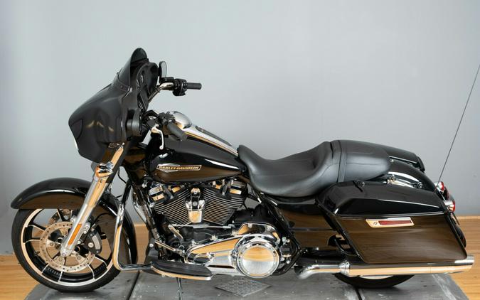 2022 Harley-Davidson Street Glide