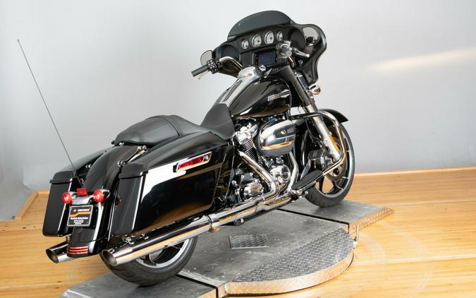 2022 Harley-Davidson Street Glide