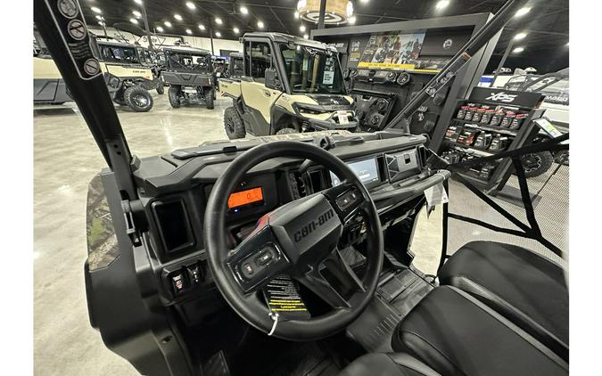 2026 Can-Am DEFENDER MAX XT HD11