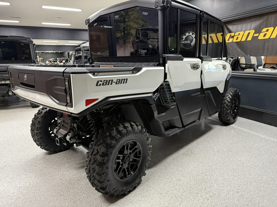 2026 Can-Am Defender MAX Limited HD11