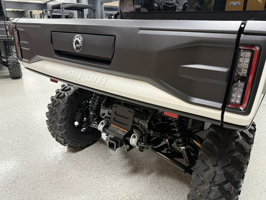 2026 Can-Am Defender MAX Limited HD11