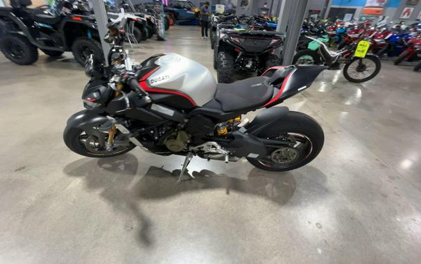 2022 Ducati STREETFIGHTER V4 SP