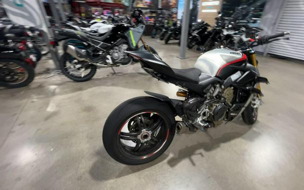 2022 Ducati STREETFIGHTER V4 SP