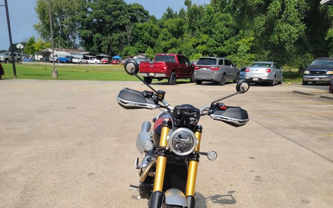 2025 Triumph Scrambler 1200 XE