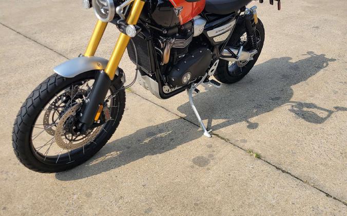 2025 Triumph Scrambler 1200 XE