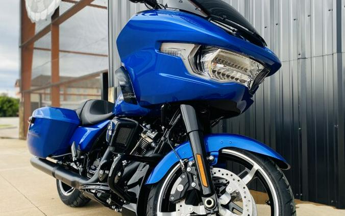 FLTRX 2024 Road Glide™