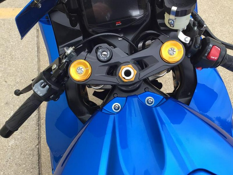 2017 Suzuki GSX-R1000R