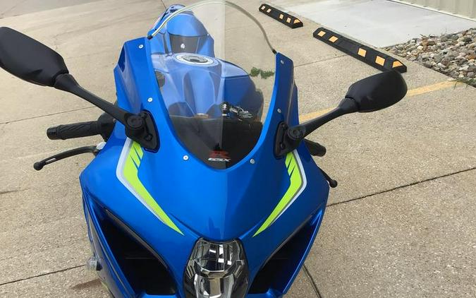 2017 Suzuki GSX-R1000R