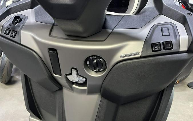 2025 Piaggio MP3 Maxi 530 Exclusive Maxi 530 HPE Exclusive