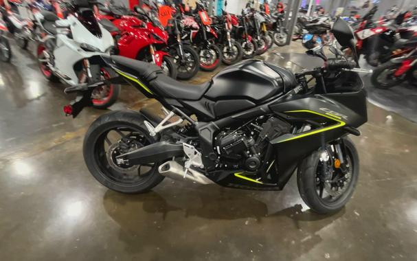 2026 Honda CBR650R E-CLUTCH