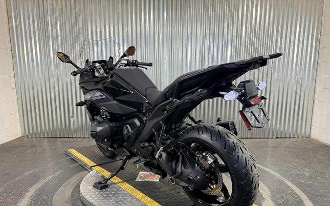 2026 BMW R 1300 RS