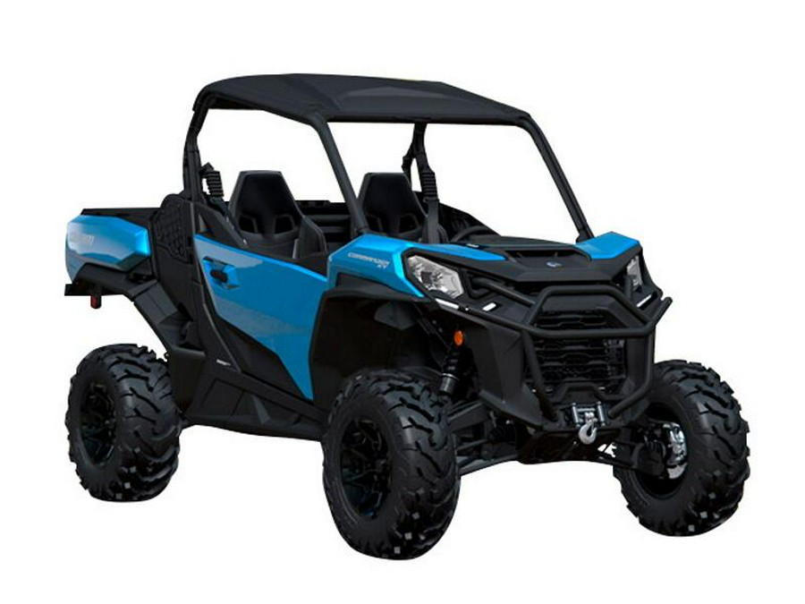 2023 Can-Am® Commander XT 700