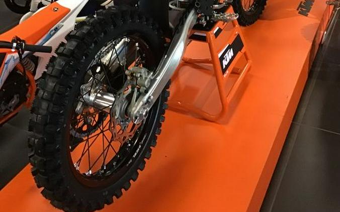 2025 KTM 125 SX