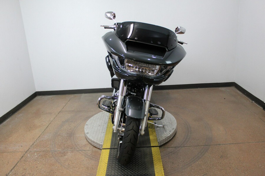 2025 Harley-Davidson® Road Glide® Iron Horse Metallic