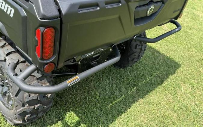 2026 Can-Am® Defender DPS HD9 Stealth Black