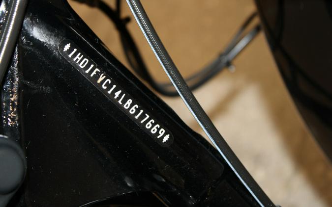 Used 2020 Harley-Davidson Electra Glide Standard Grand American Touring FLHT Motorcycle For Sale In Miami, Florida