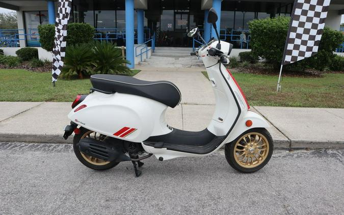 2022 Vespa Sprint 50 Racing Sixties