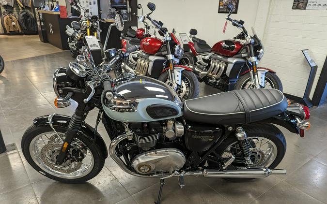 2023 Triumph Bonneville T120 (Chrome Ed)