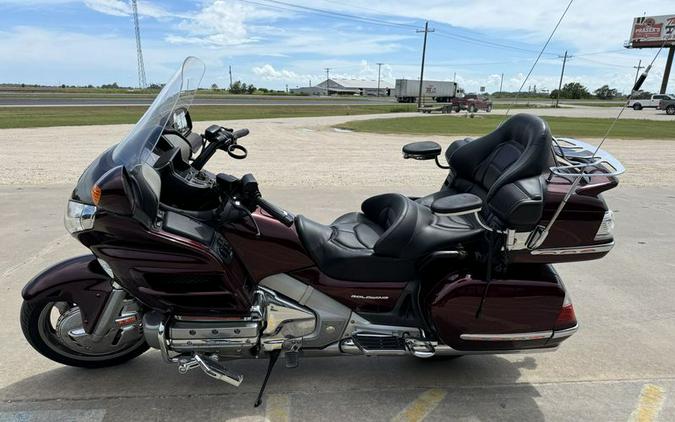 Used 2006 Honda Gold Wing Audio / Comfort