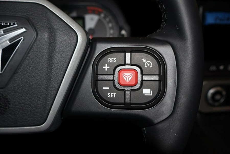 2025 Polaris Slingshot Slingshot SL AutoDrive Liquid Lime