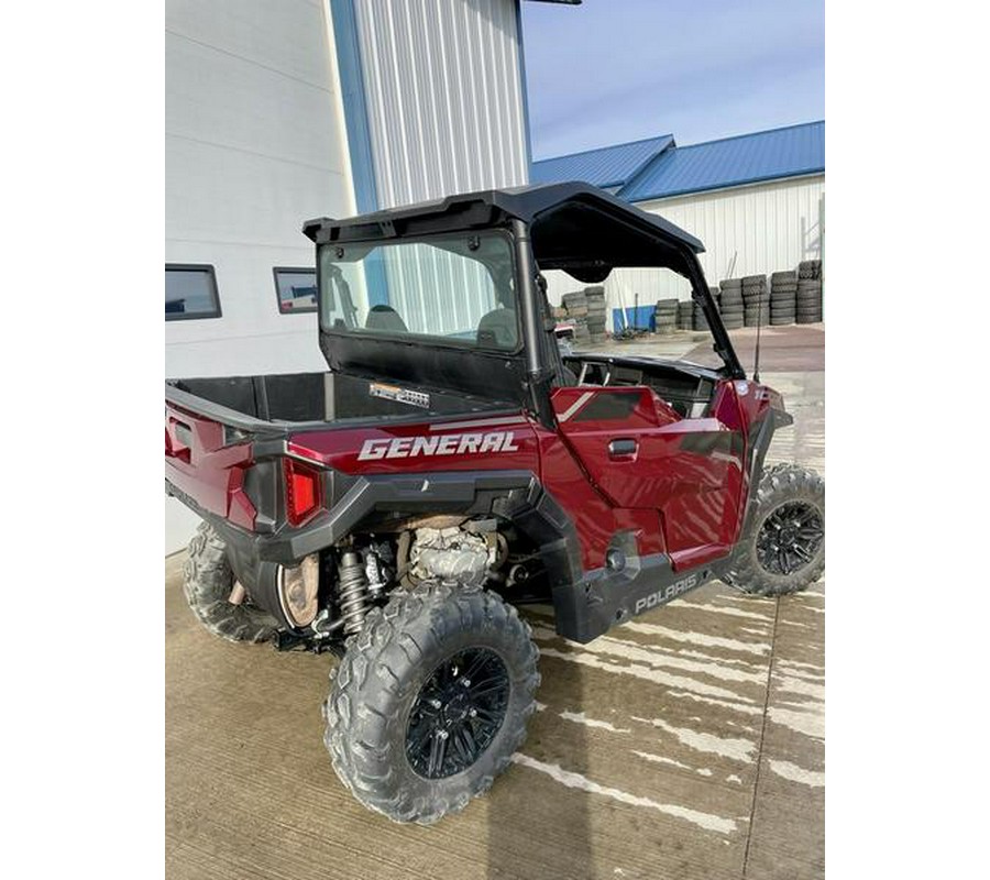 2021 Polaris® General 1000 Deluxe Ride Command