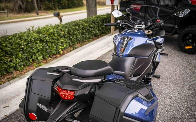 2022 Suzuki GSX-S1000GT Plus