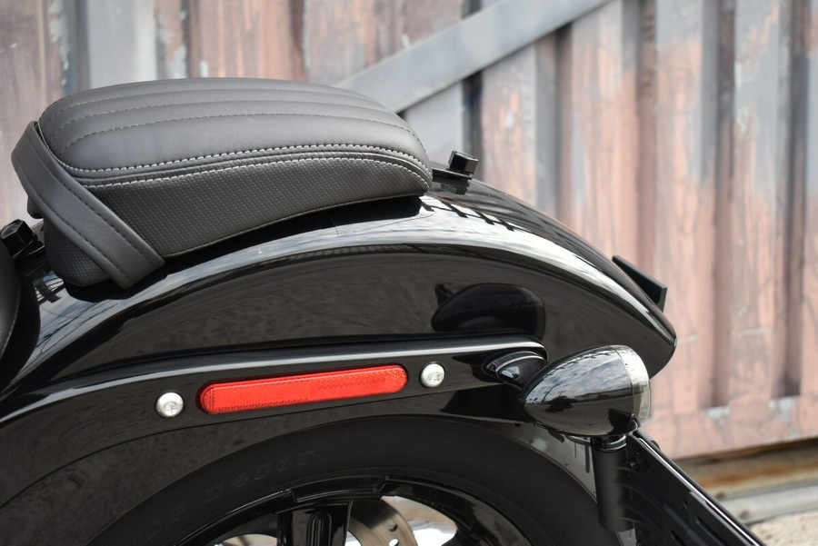 2025 Harley-Davidson® Street Bob® FXBB