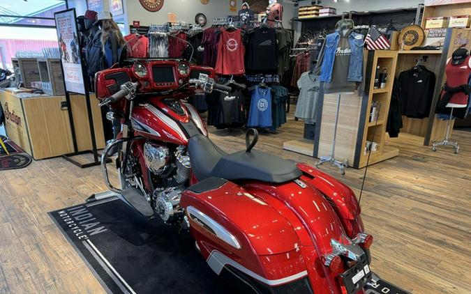 2026 Indian Chieftain Limited W/Powerband Audio Sunset Red Me