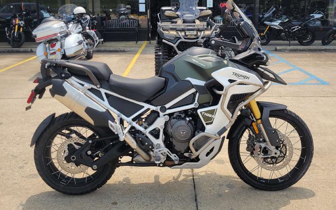 2025 Triumph Tiger 1200 Rally Explorer