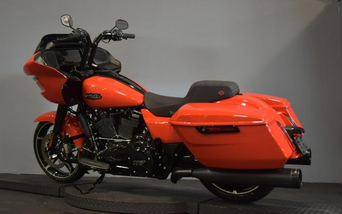 2026 Harley-Davidson Road Glide Blood Orange Black Trim