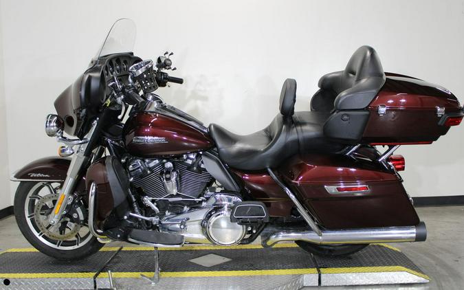 2019 Harley-Davidson® FLHTCU - Electra Glide® Ultra Classic®