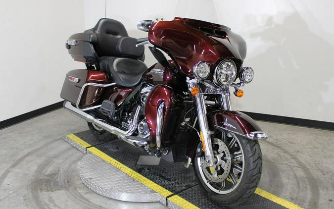 2019 Harley-Davidson® FLHTCU - Electra Glide® Ultra Classic®