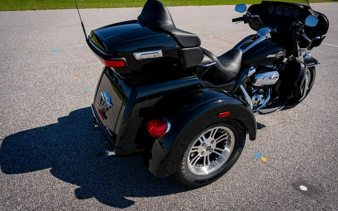 2024 Harley-Davidson® FLHTCUTG - Tri Glide® Ultra