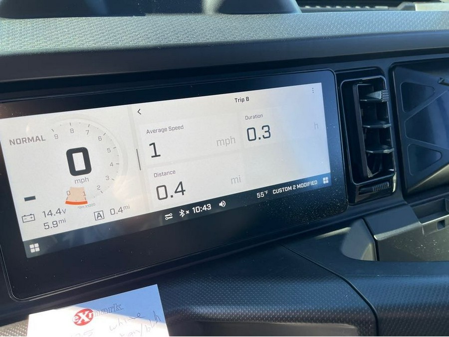 2026 Can-Am DEFENDER LTD CAB HD11 - TAN/BLK