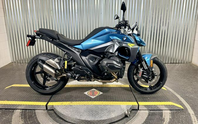 2026 BMW R 1300 R