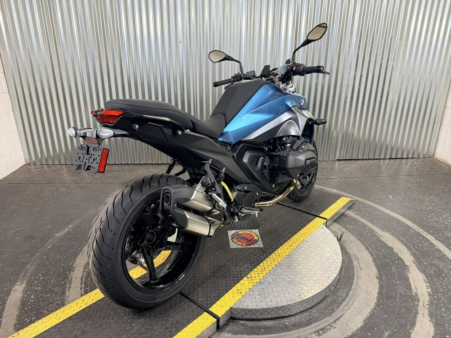 2026 BMW Motorrad R 1300 Demo