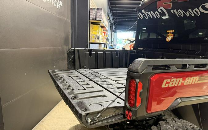 2025 Can-Am® DEFENDER LIMITED CAB HD10