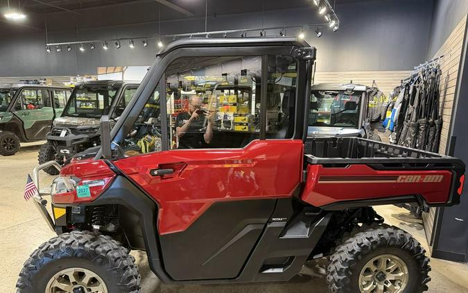 2025 Can-Am® DEFENDER LIMITED CAB HD10