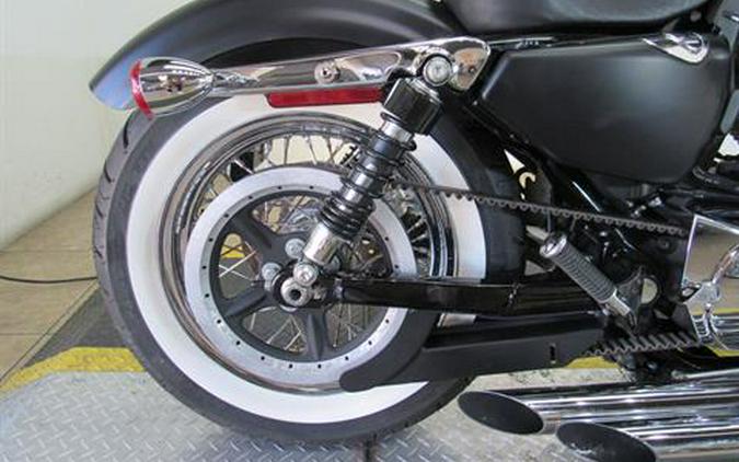 2012 Harley-Davidson Sportster® Seventy-Two™