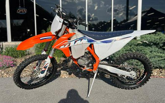 2022 KTM 125 XC