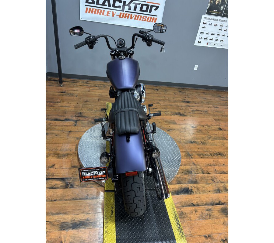 2025 Harley-Davidson® Street Bob™ PRPL ABYSS DNM/CHROME TRIM