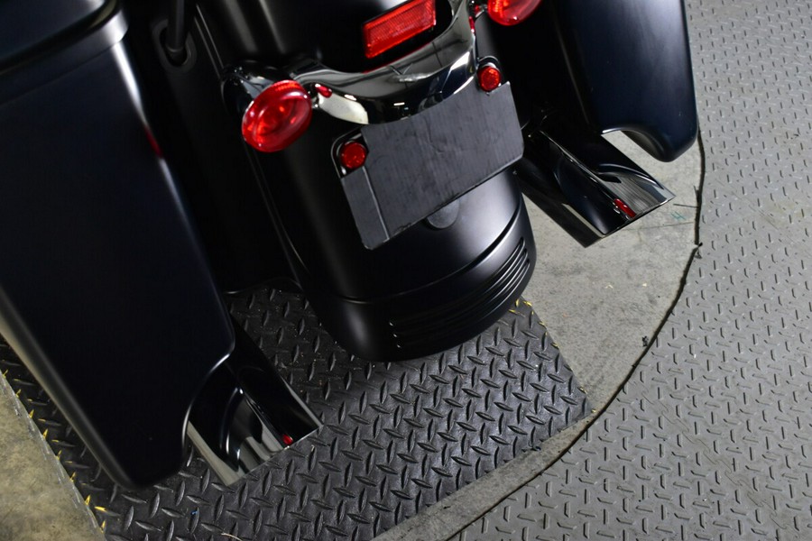 2022 Harley-Davidson Street Glide Special