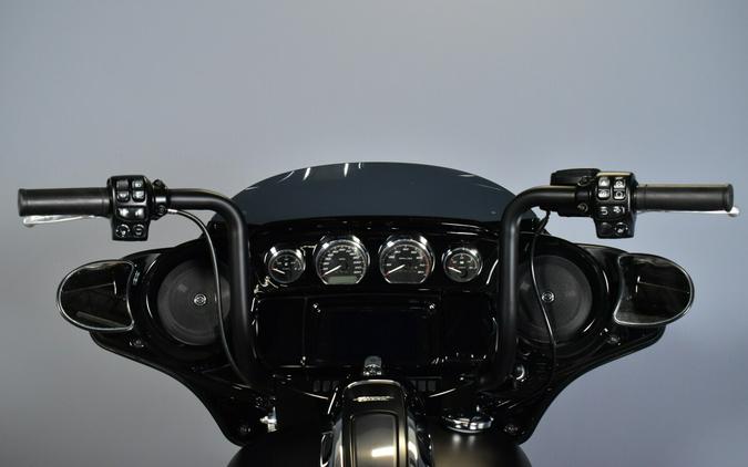 2022 Harley-Davidson Street Glide Special