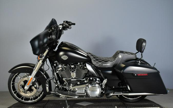 2022 Harley-Davidson Street Glide Special