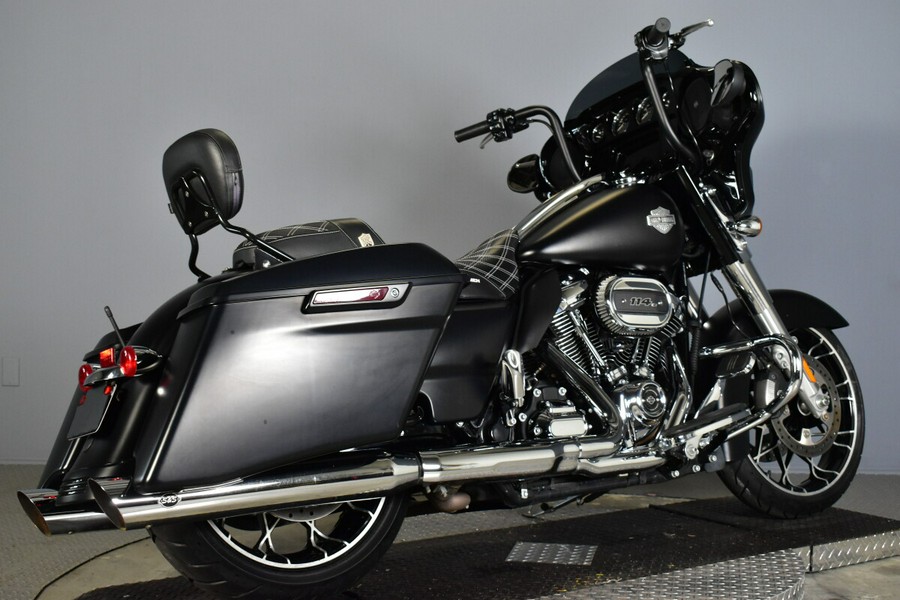 2022 Harley-Davidson Street Glide Special