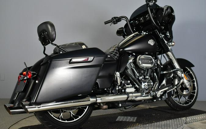 2022 Harley-Davidson Street Glide Special
