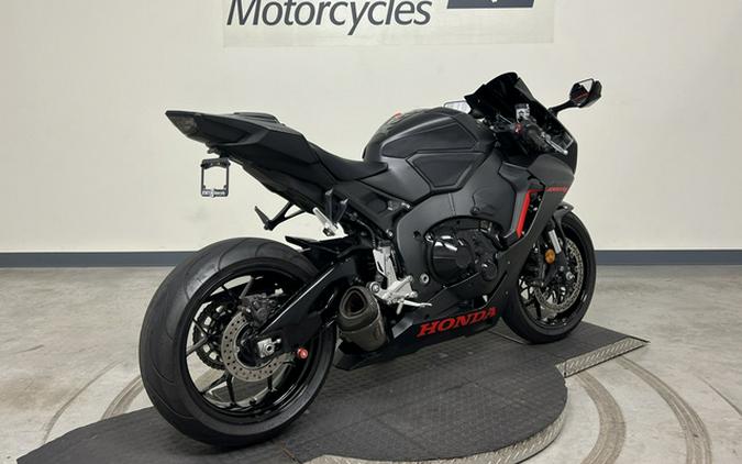 2017 Honda CBR1000RR (CBR10RAH)