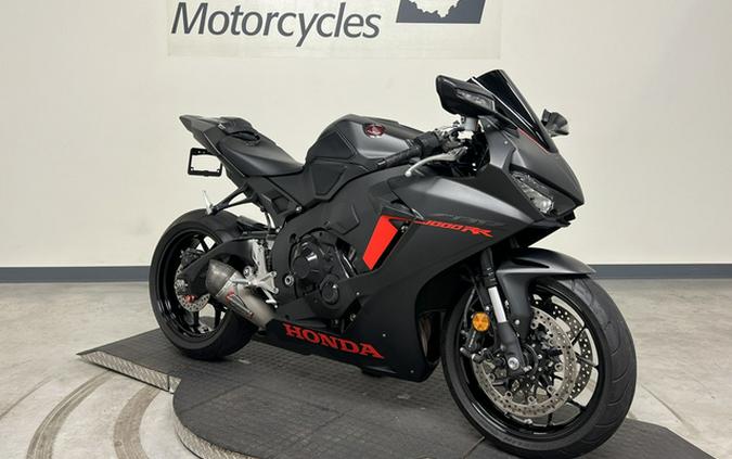 2017 Honda CBR1000RR (CBR10RAH)