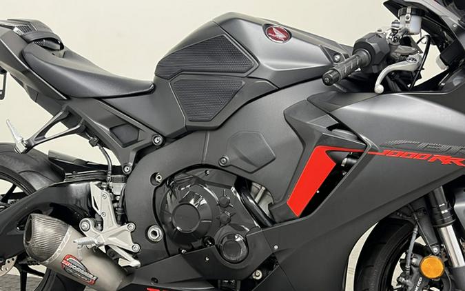 2017 Honda CBR1000RR (CBR10RAH)