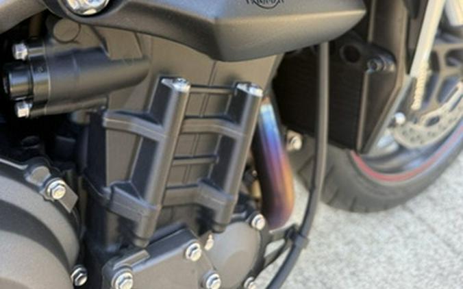 2021 Triumph Street Triple R LRH